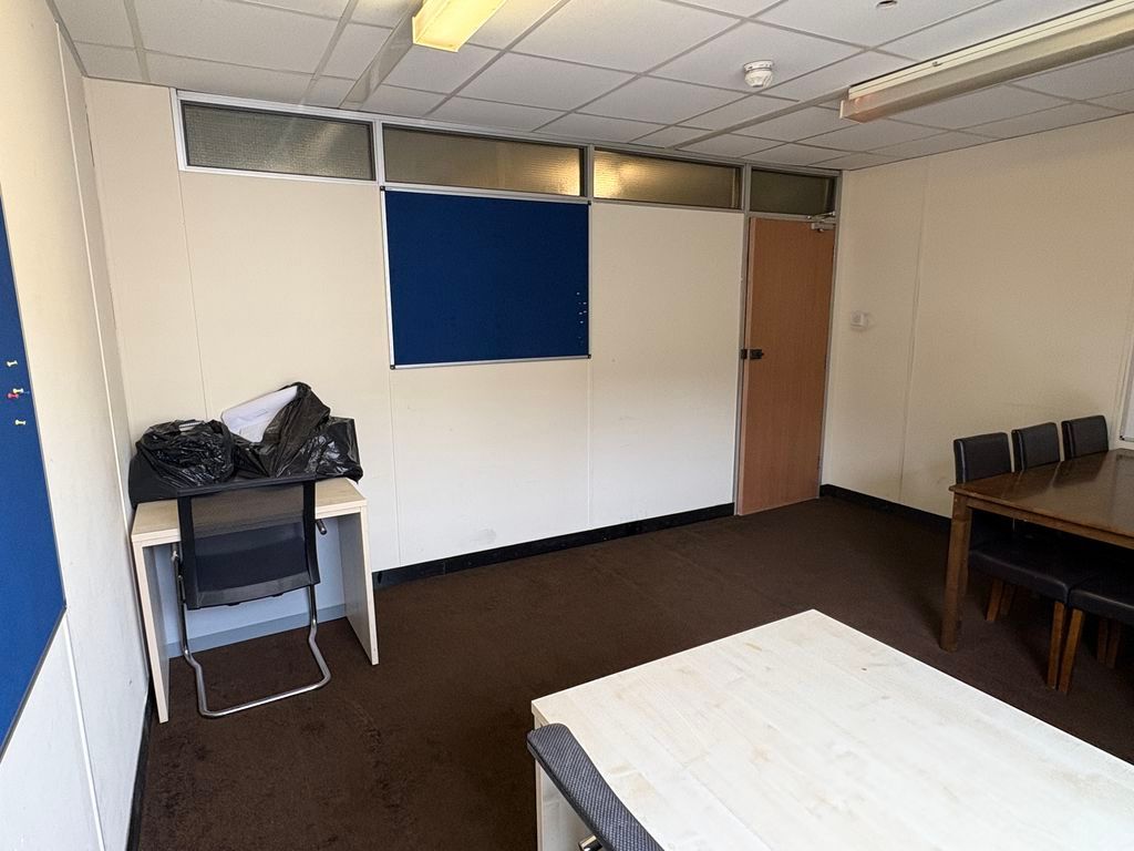 Property photo 3 of 4 Photo 2