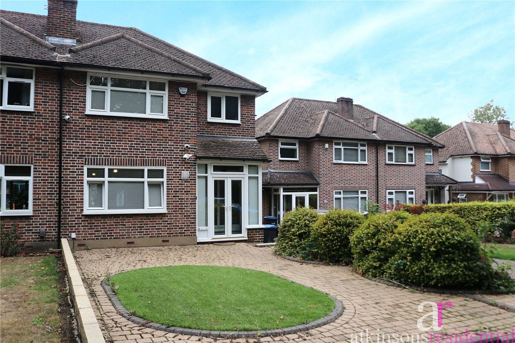 Property photo 1 of 23 Picture No. 22