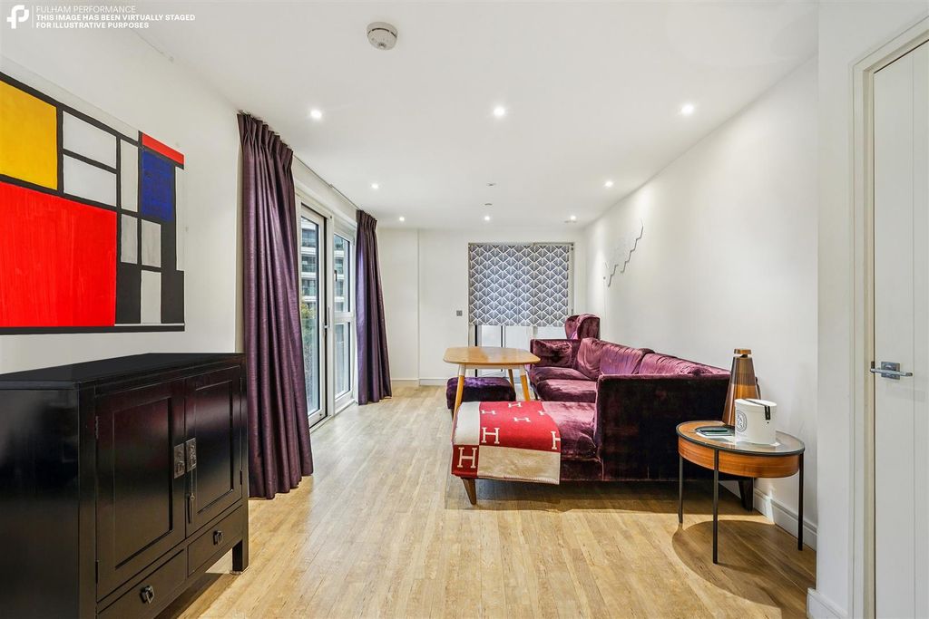 Property photo 2 of 19