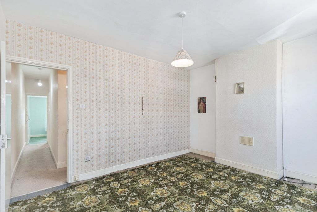 Additional image 17 of 2 bed terraced house for saleSherrard Road, Leicester LE5