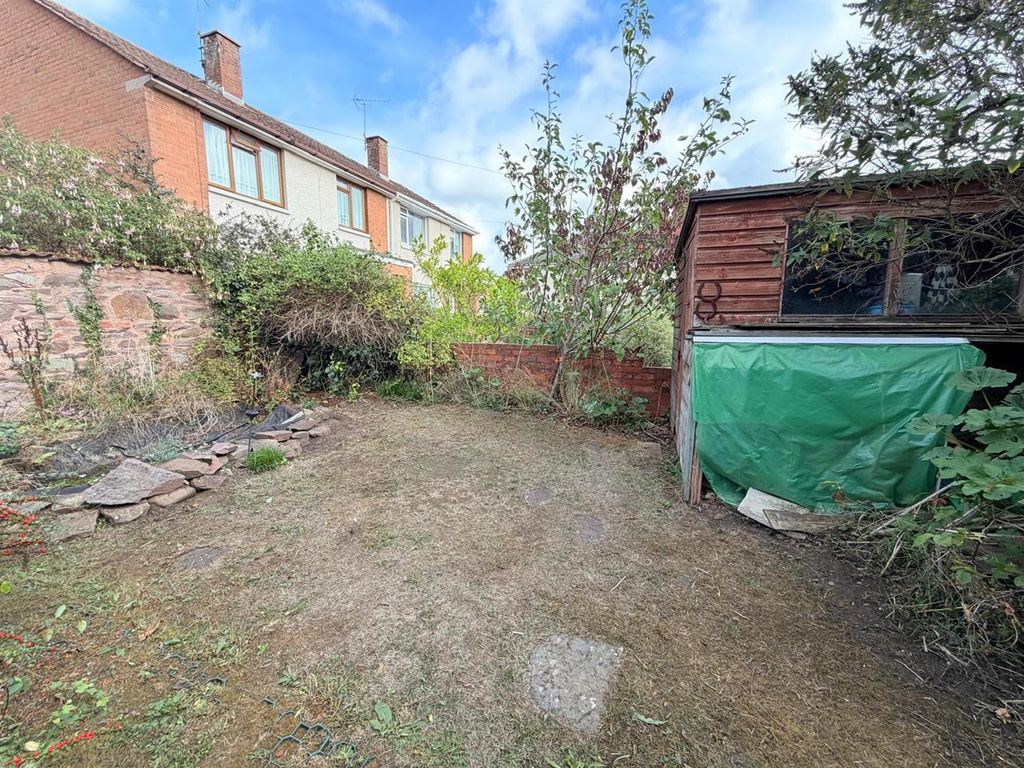 Property photo 2 of 13 Front Garden