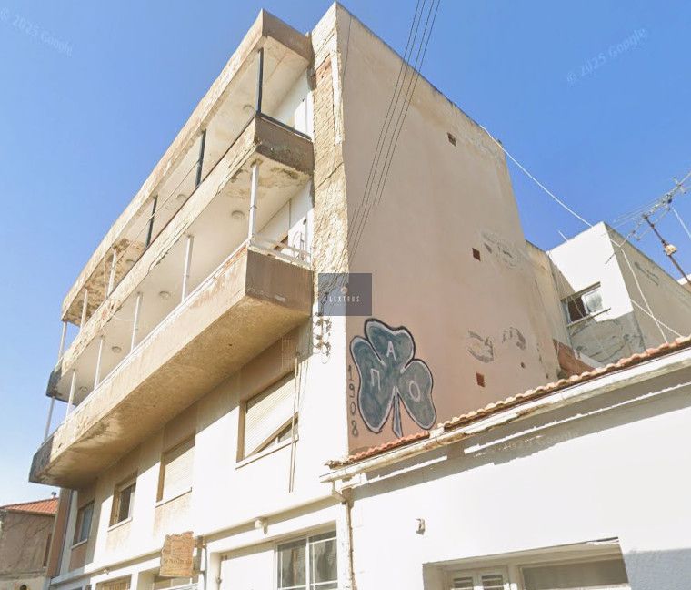 Property photo 1 of 5