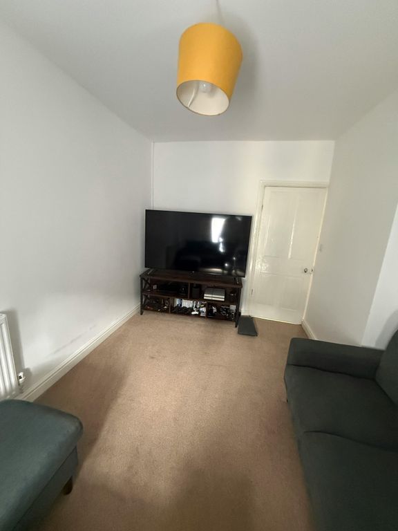 Property photo 3 of 19 Img_1032.Jpg