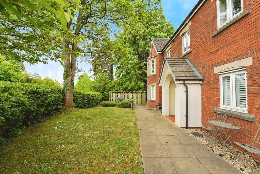 Property photo 1 of 16 Photo