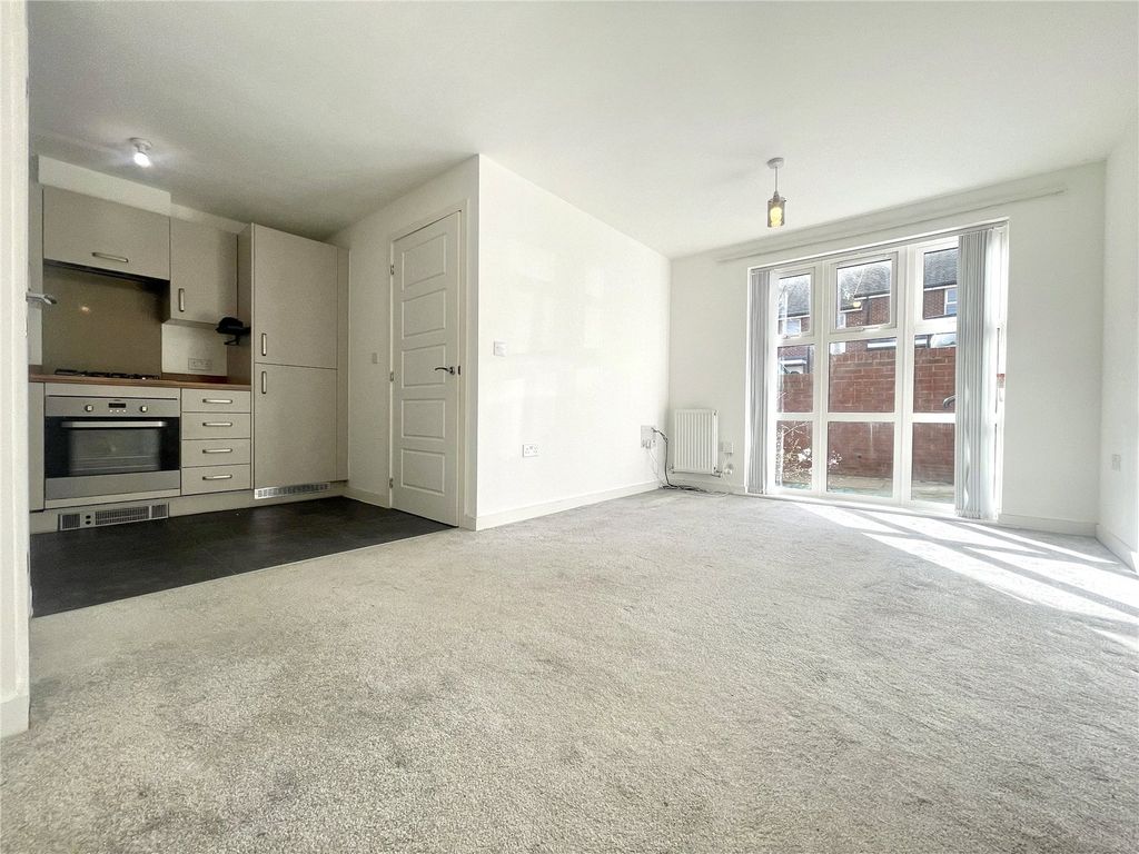 Property photo 2 of 14 Living Room