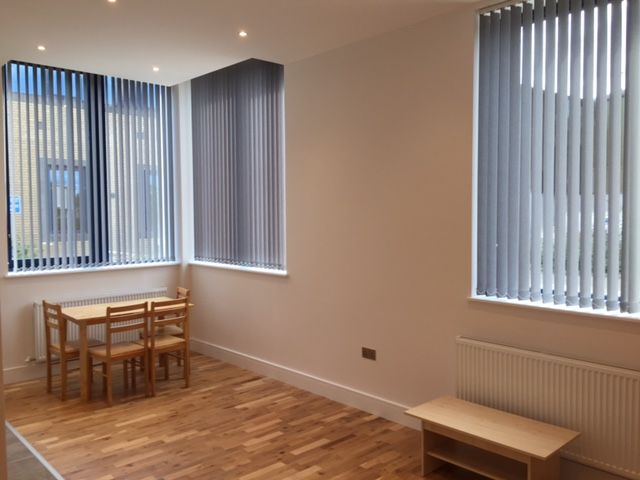 Property photo 2 of 5 Living Room