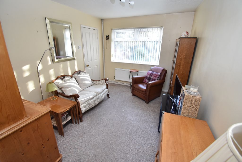 Property photo 2 of 15 Picture 2