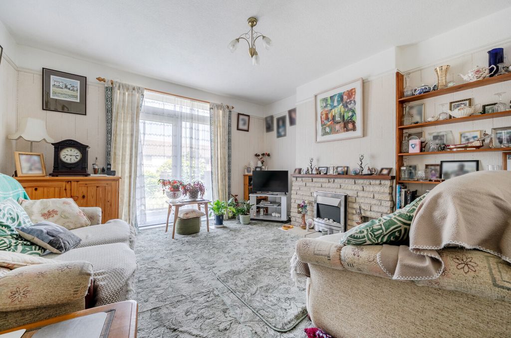 Property photo 1 of 20 1481079-1-6A3d587...