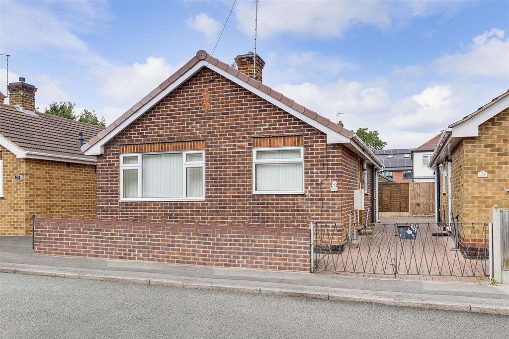 Property photo 1 of 19