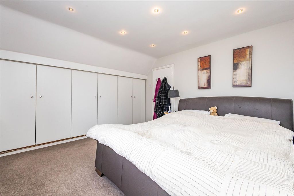 Additional image 16 of 5 bed detached house for saleRoyal Avenue, Leyland PR25
