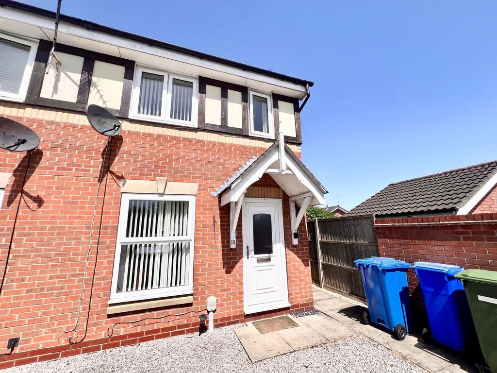 Property photo 1 of 10 External