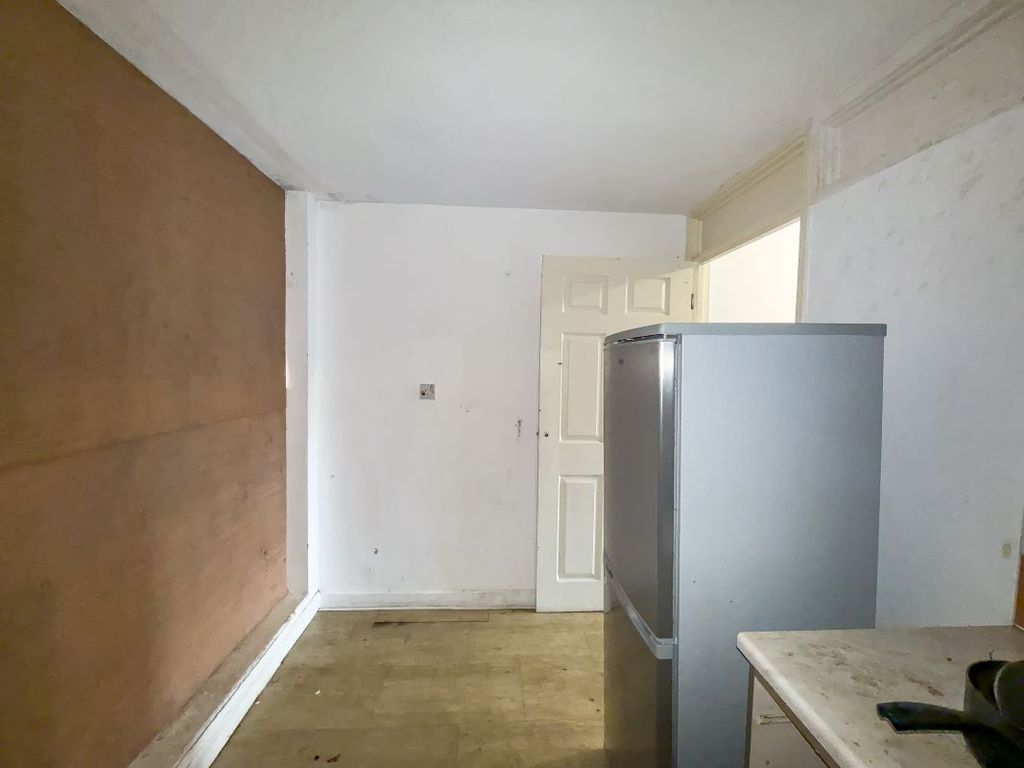Property photo 3 of 10 Image 3