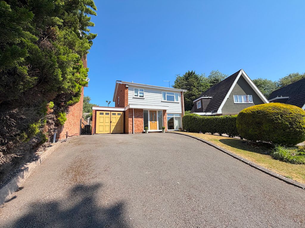 Property photo 1 of 26