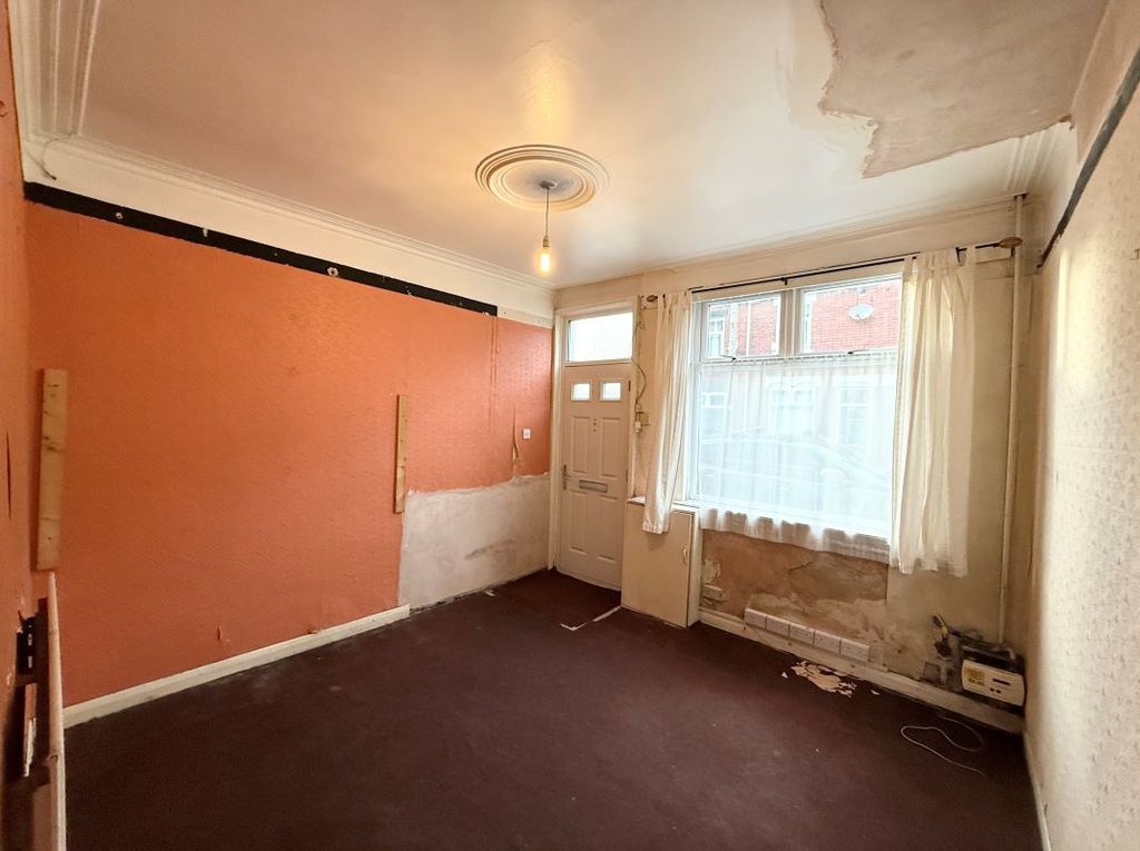 Property photo 2 of 10 Image 2