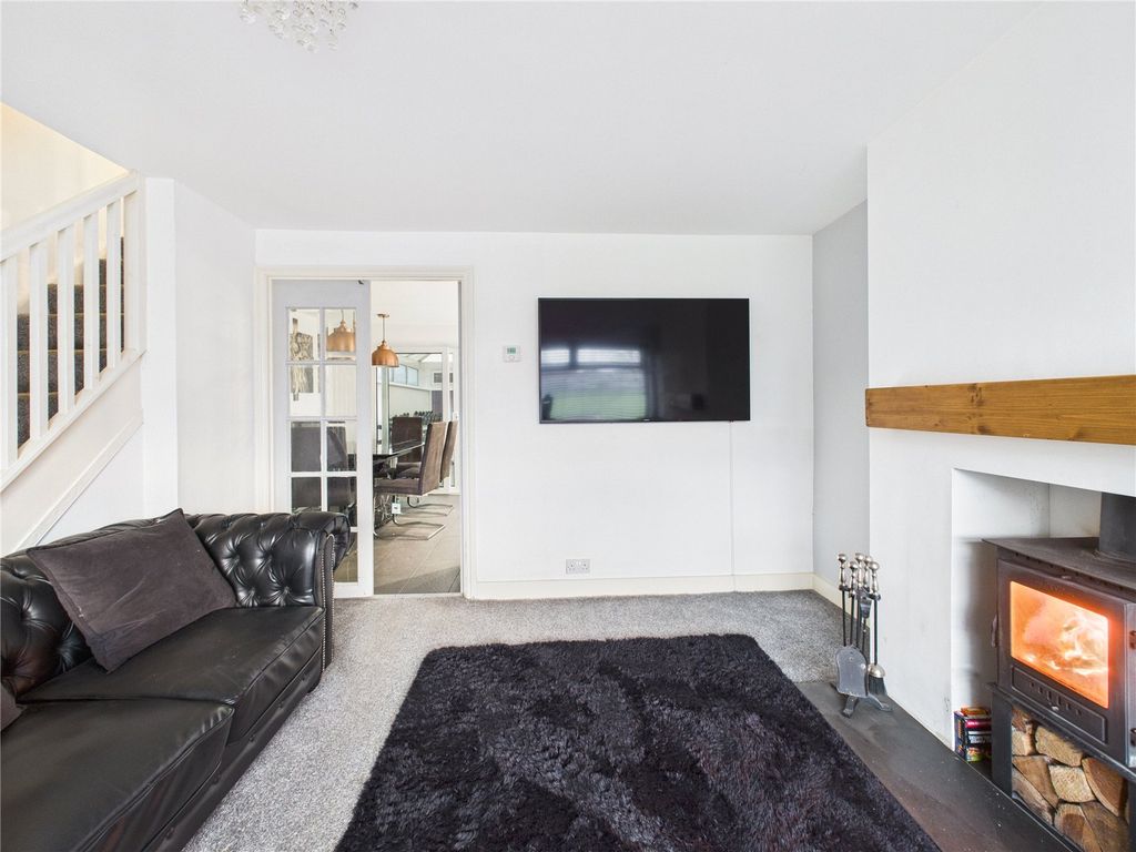 Property photo 3 of 22 Picture No. 29