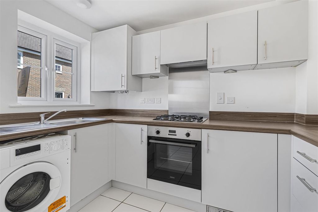 Property photo 2 of 14 7_58268.Jpg