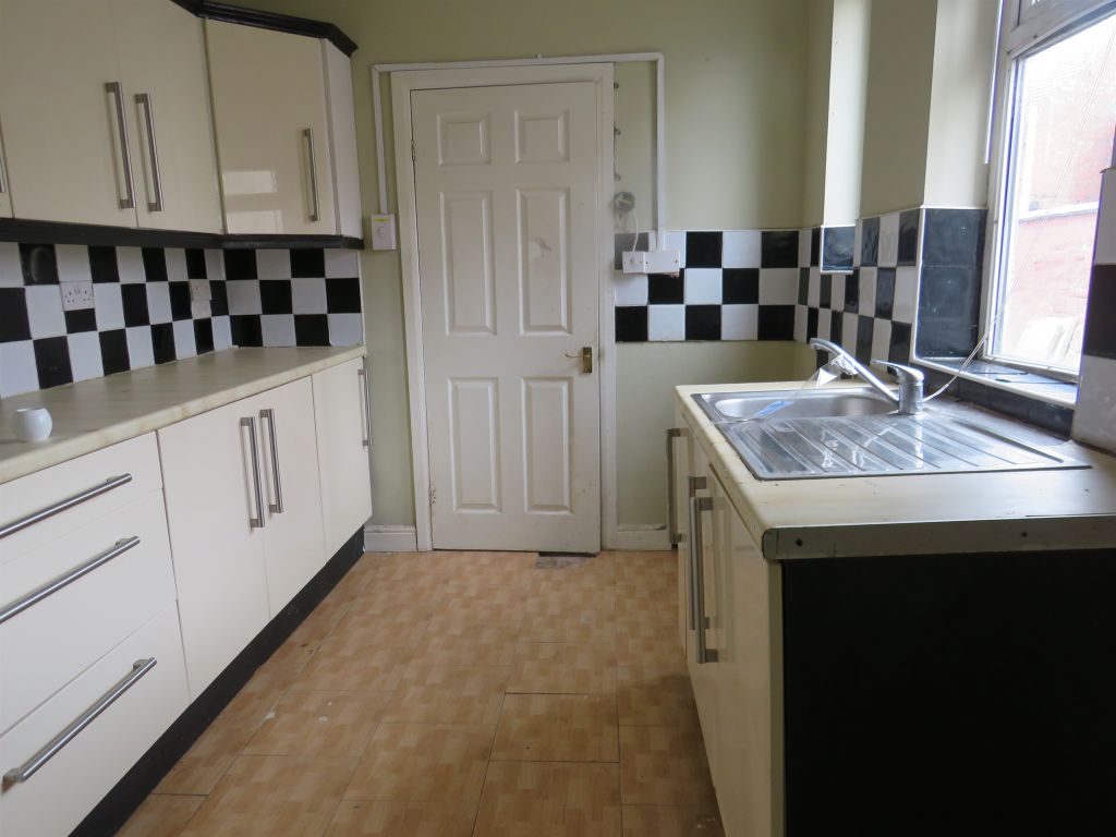 Property photo 2 of 4