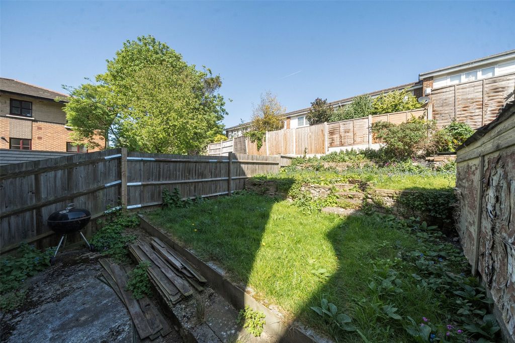 Property photo 3 of 17 Picture No. 56