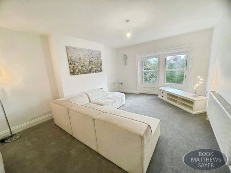 Property photo 2 of 8 Photo 10