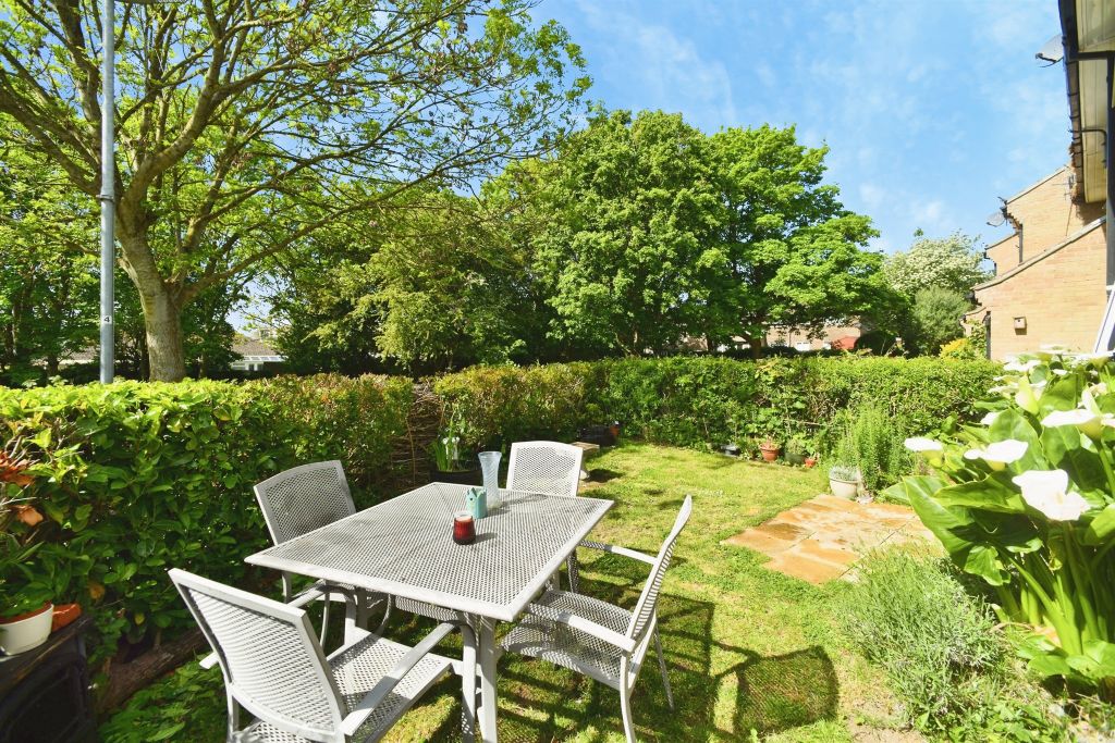 Property photo 3 of 16