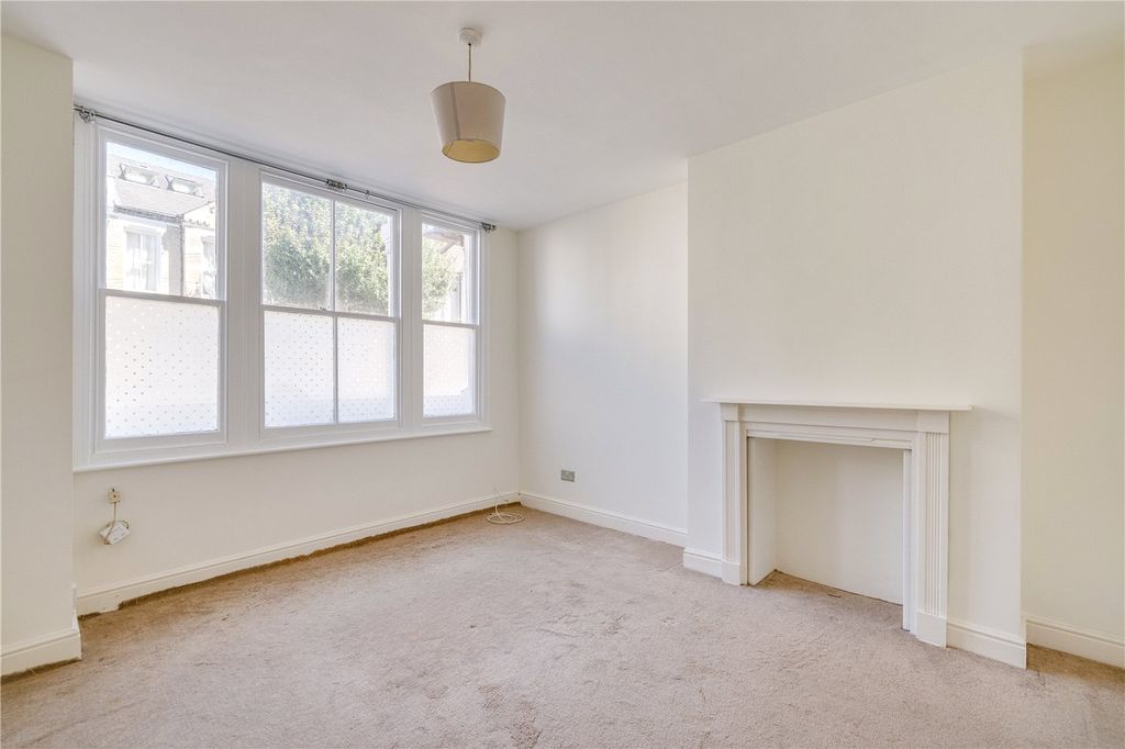 Property photo 1 of 14 Picture No. 22