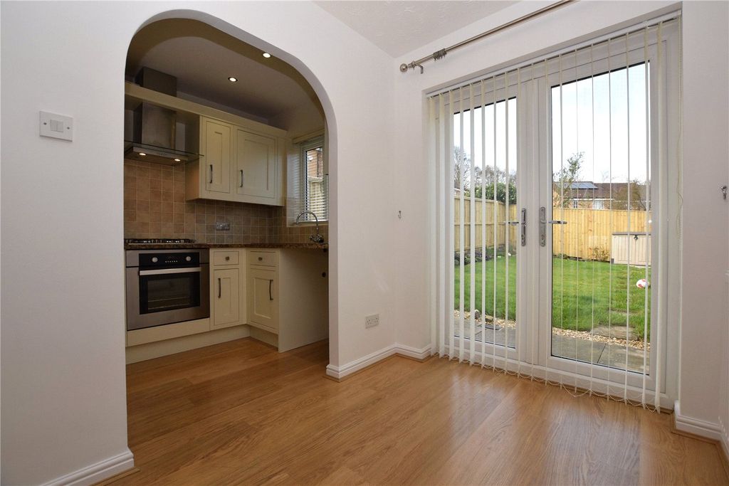 Property photo 3 of 8 Picture No. 05