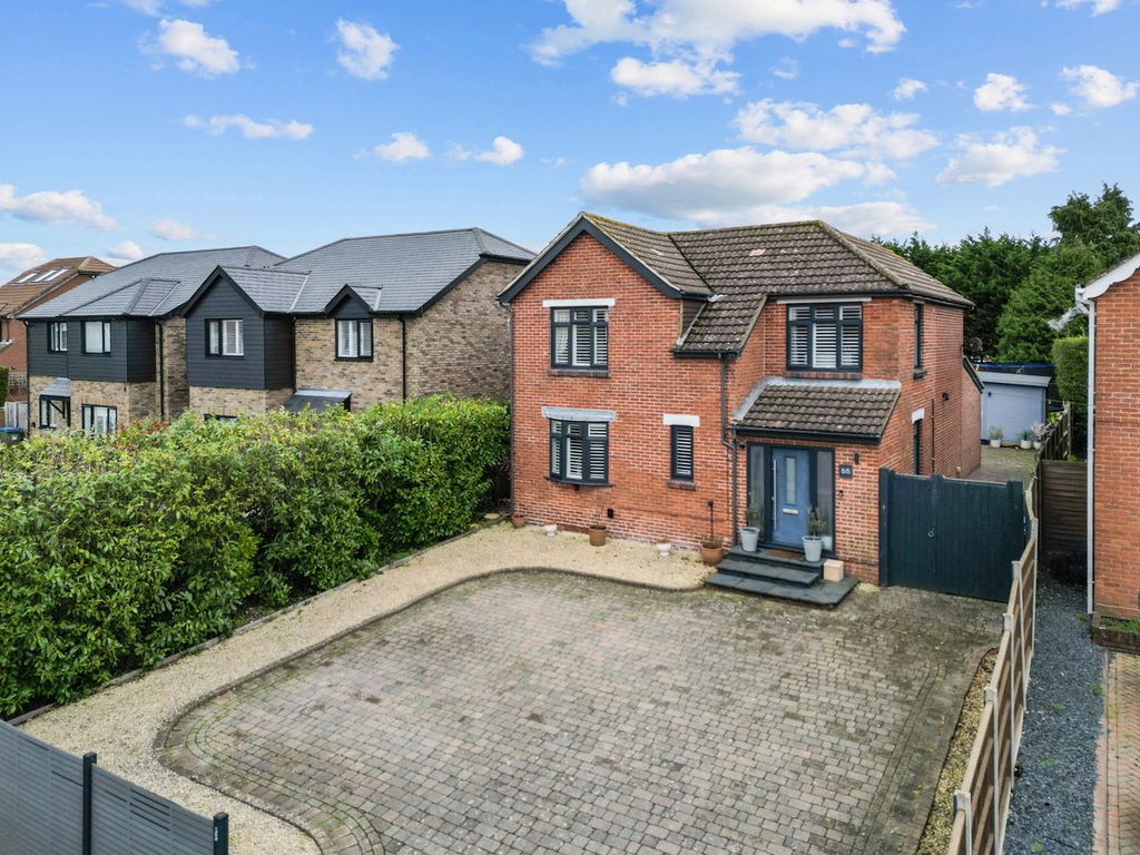 Property photo 2 of 24