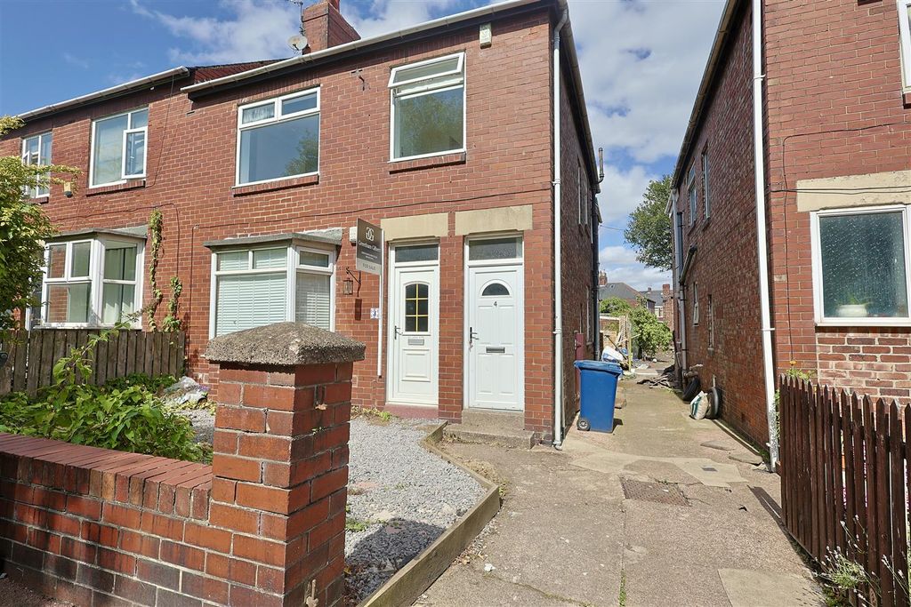 Property photo 1 of 9 6DC79281-3327-468D-8236-C7037D6C0568_1_201_A.Jpeg