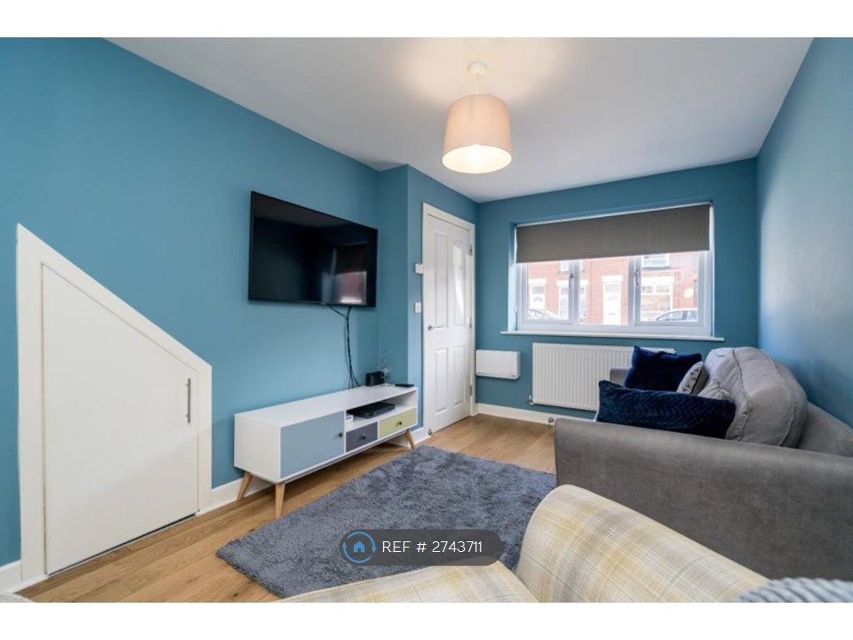 Property photo 3 of 26