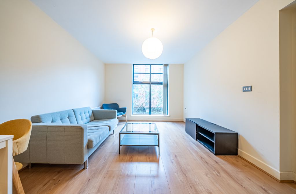 Property photo 2 of 10 Dsc06630-Hdr