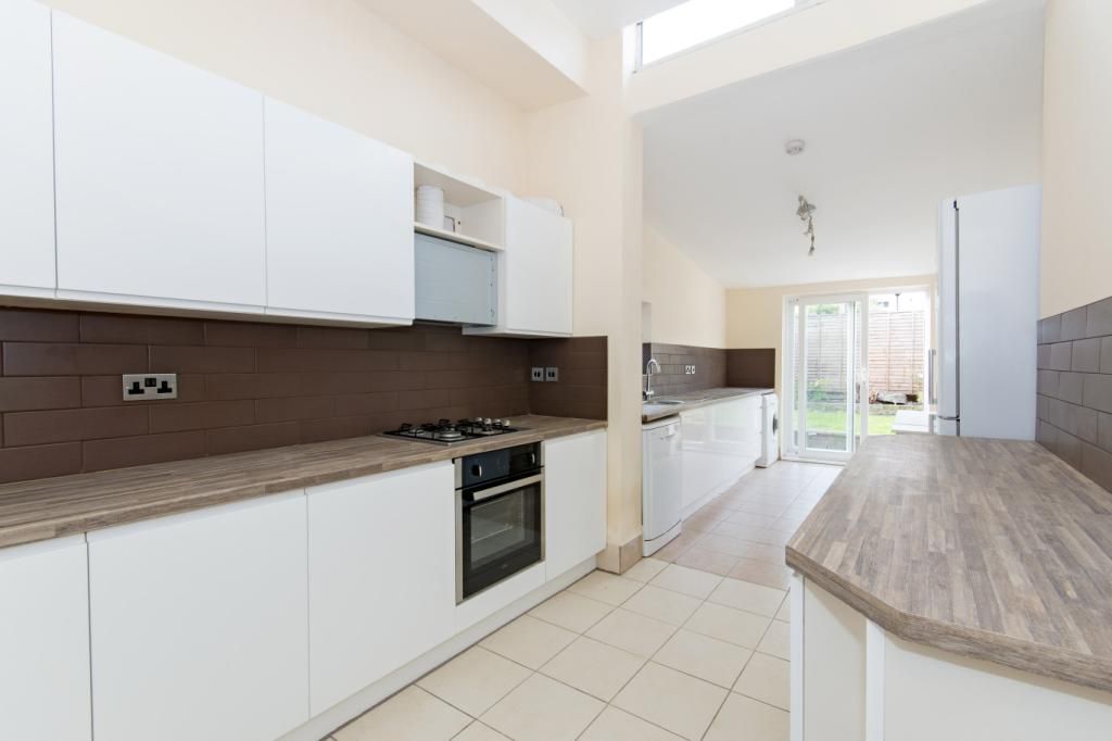 Property photo 3 of 9 Kitchen/Diner