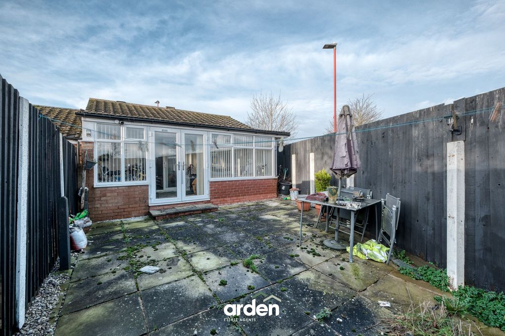 Property photo 3 of 10