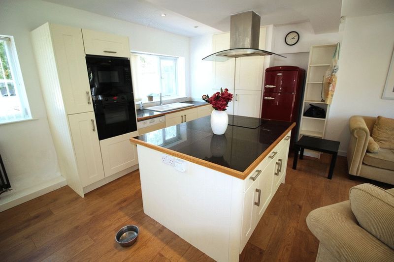 Property photo 3 of 12 Kitchen Area