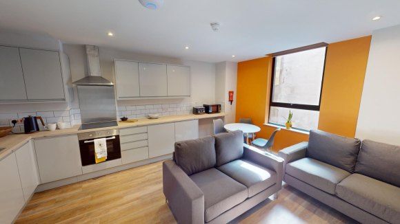 Property photo 2 of 19 9299076.Jpg