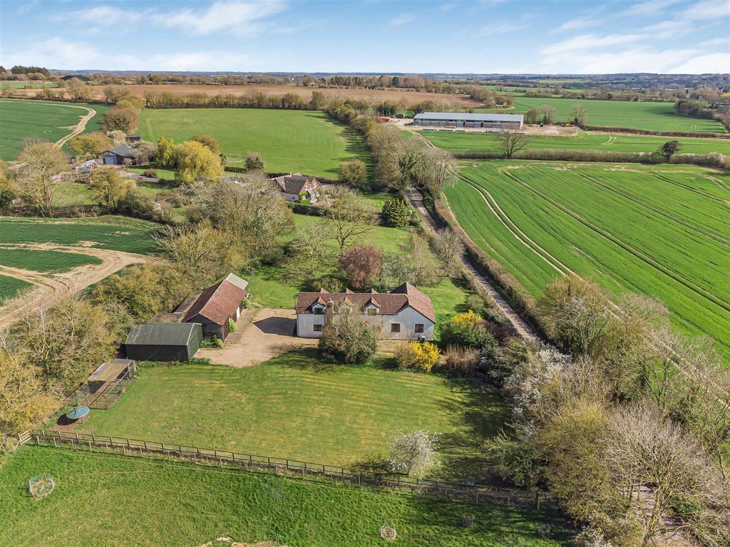 Property photo 1 of 31