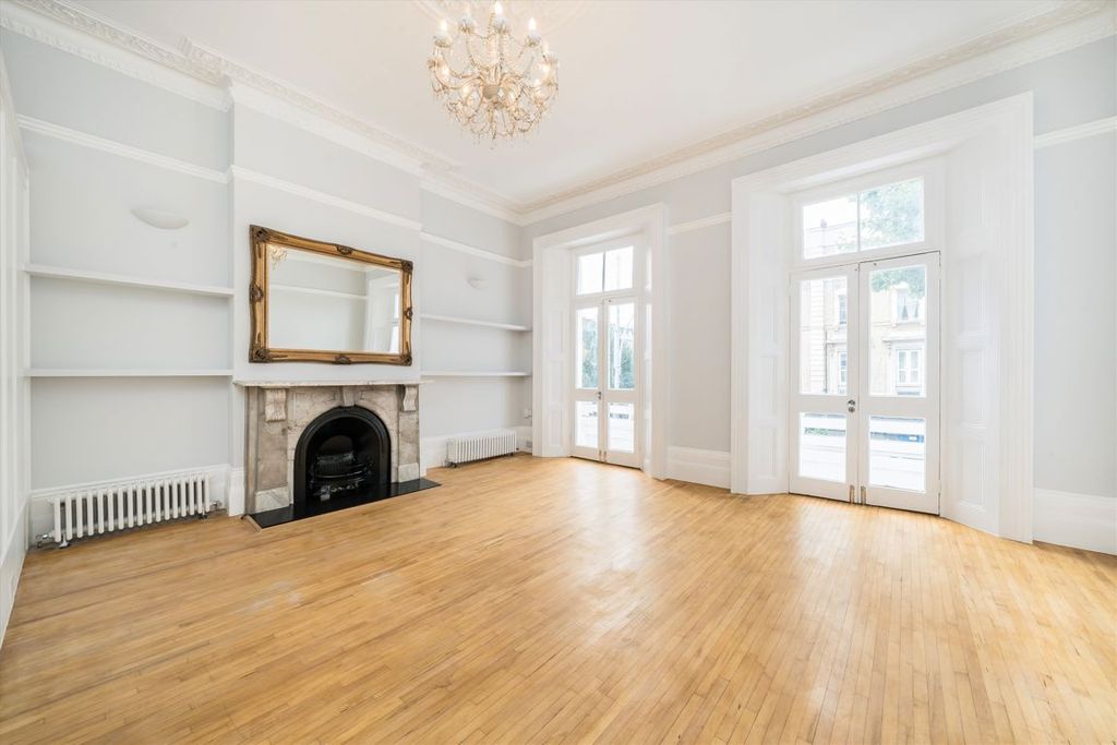 Property photo 1 of 5
