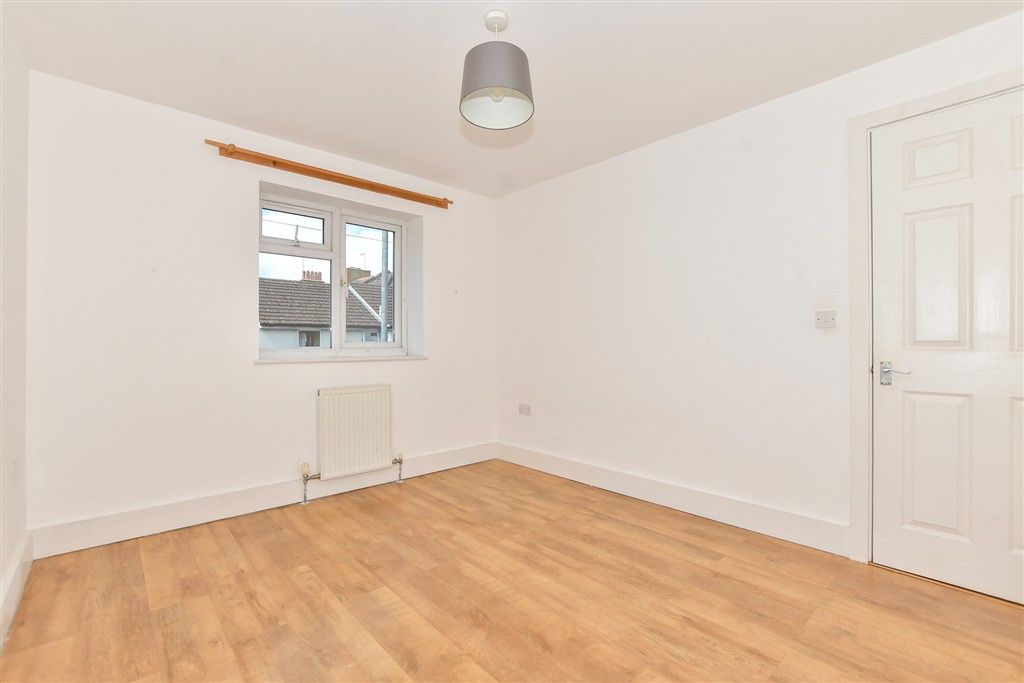 Property photo 2 of 13 Bedroom 1