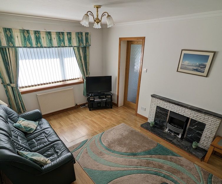Property photo 3 of 12