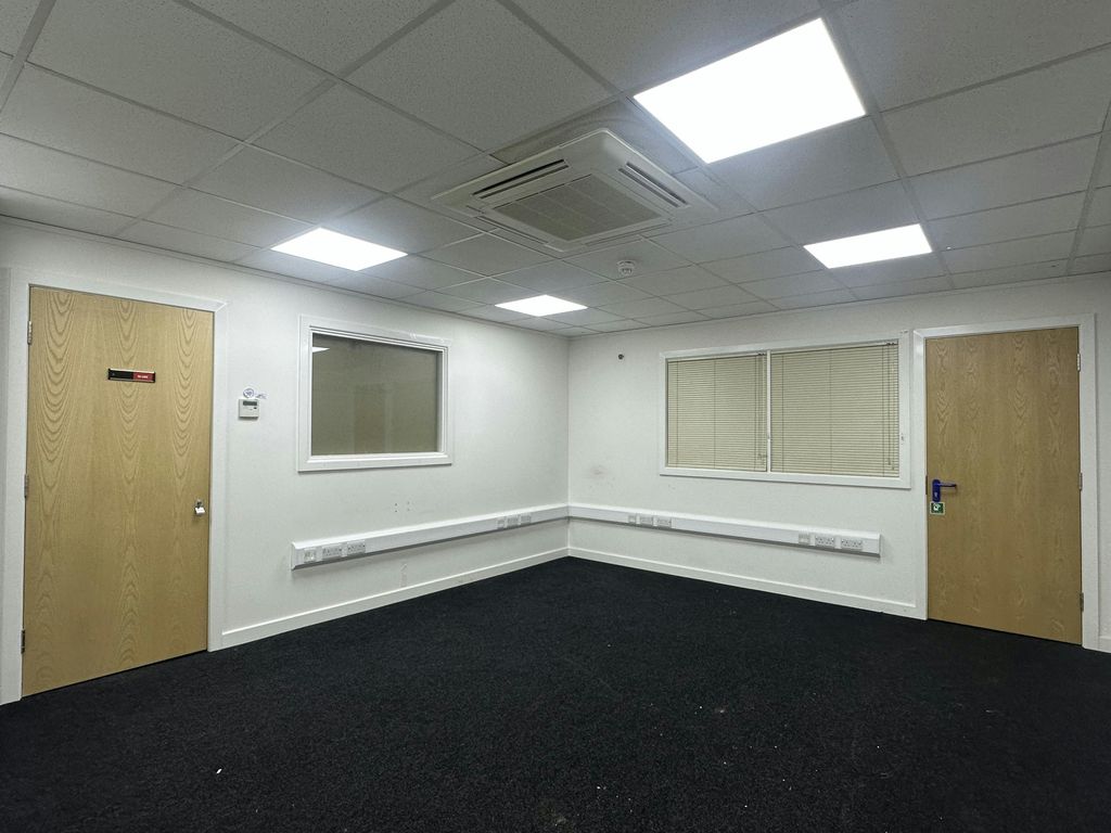 Property photo 2 of 6 Img_8960.Jpeg