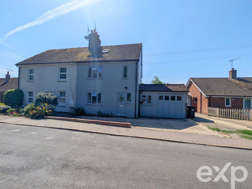 Property photo 1 of 28