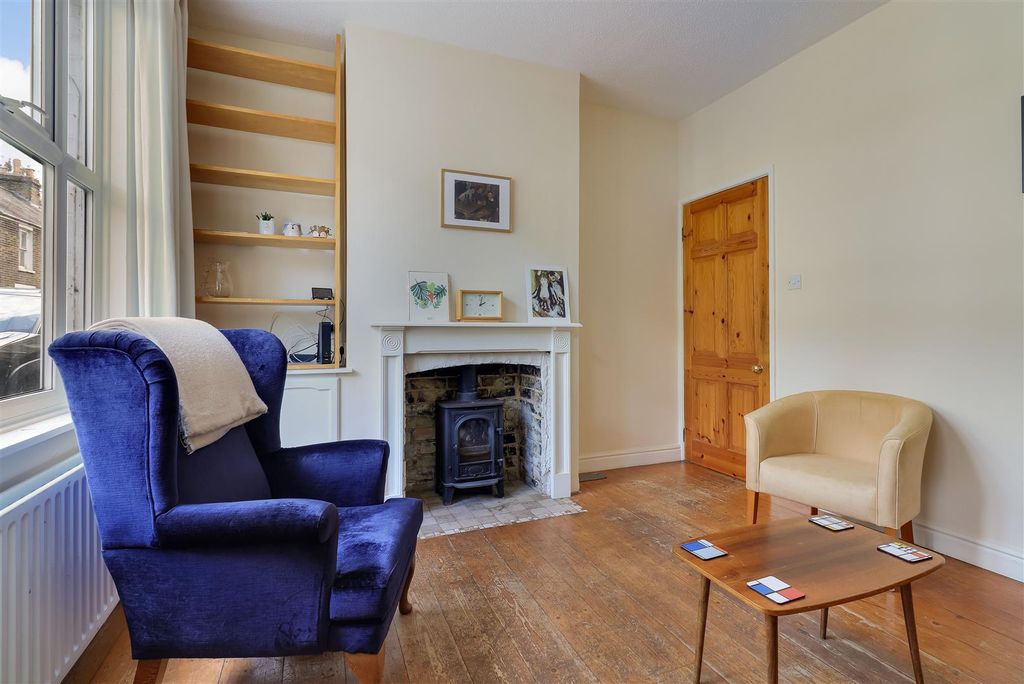 Property photo 3 of 19 Img (3).Jpg