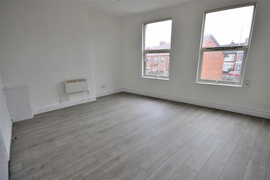 Property photo 3 of 3