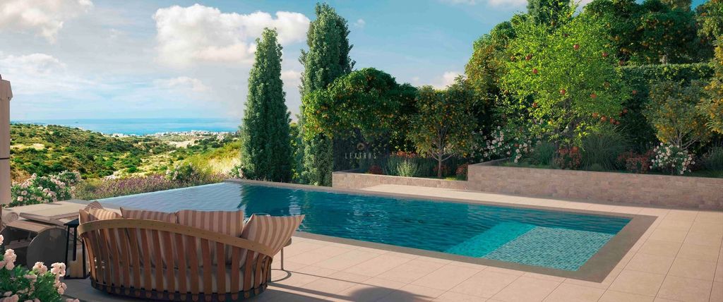 Property photo 3 of 37