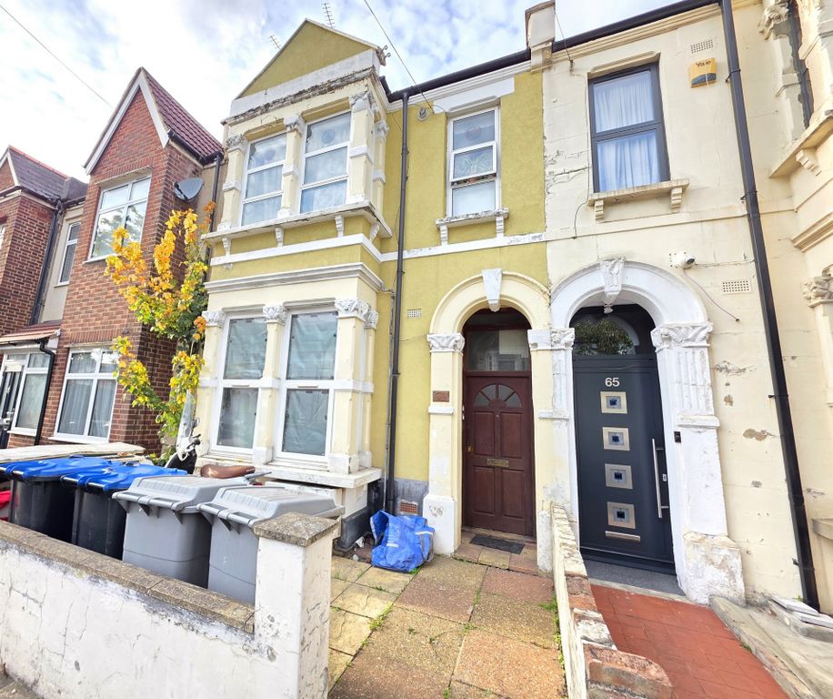 Property photo 2 of 18 Photo 1