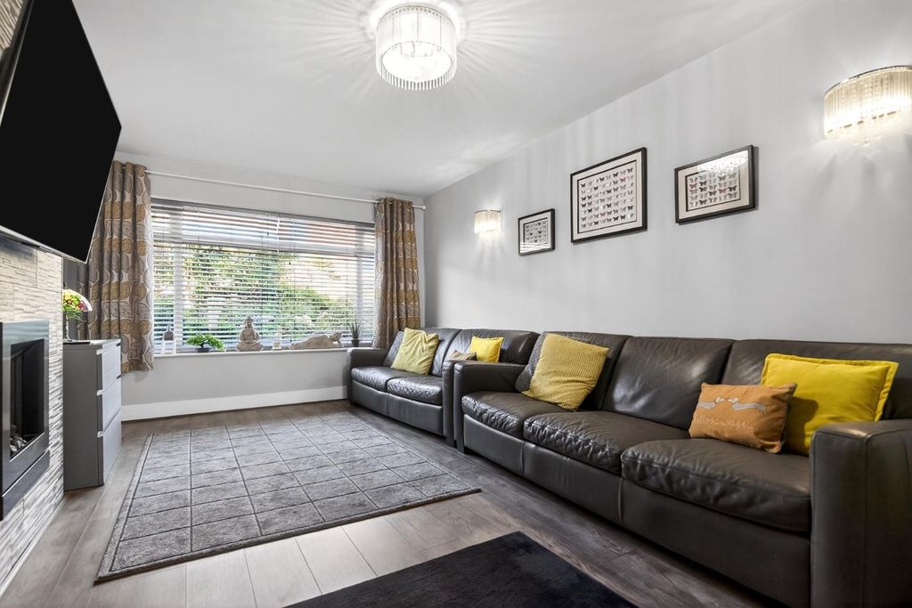 Property photo 3 of 17 Mjc_2041.Jpg