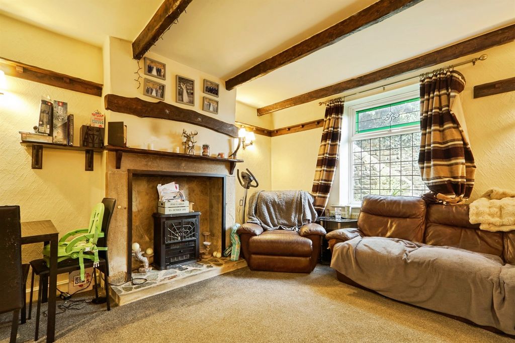 Property photo 3 of 16