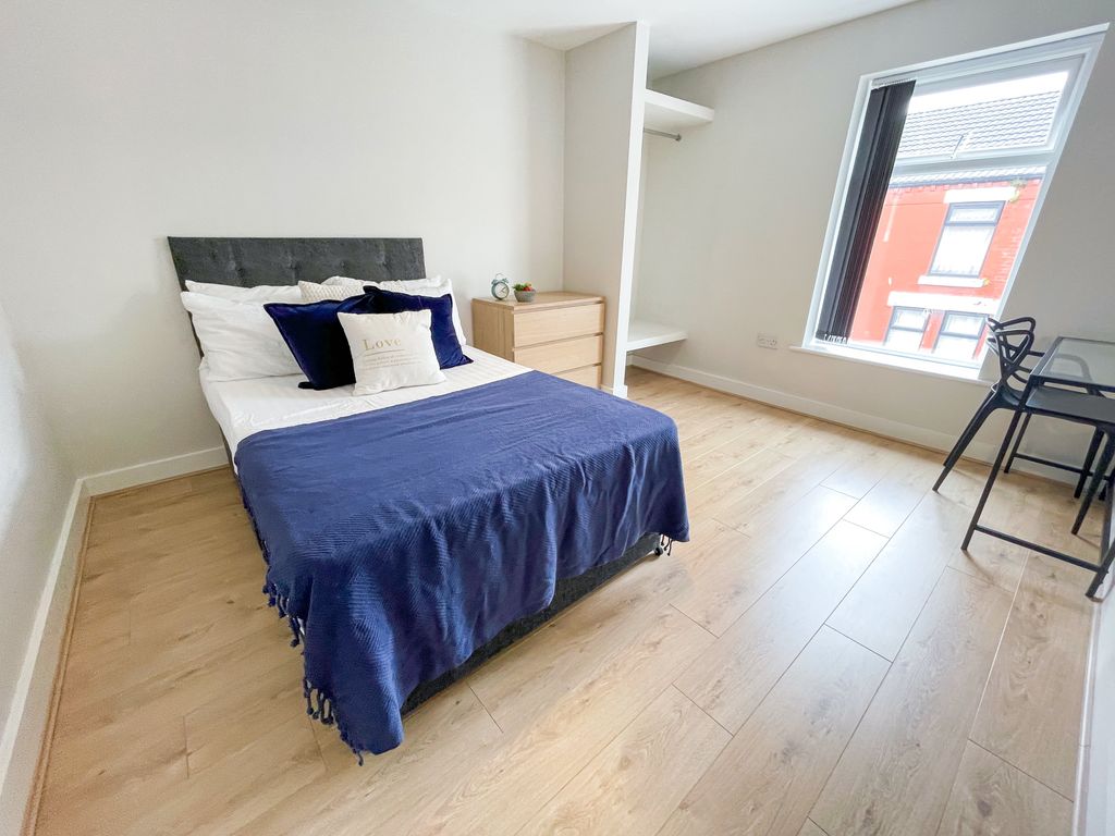 Property photo 2 of 10 File_016