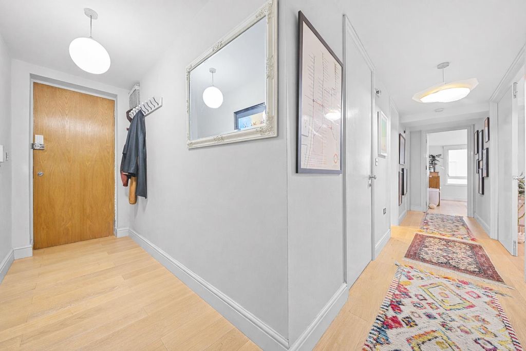 Property photo 3 of 19 2.Png