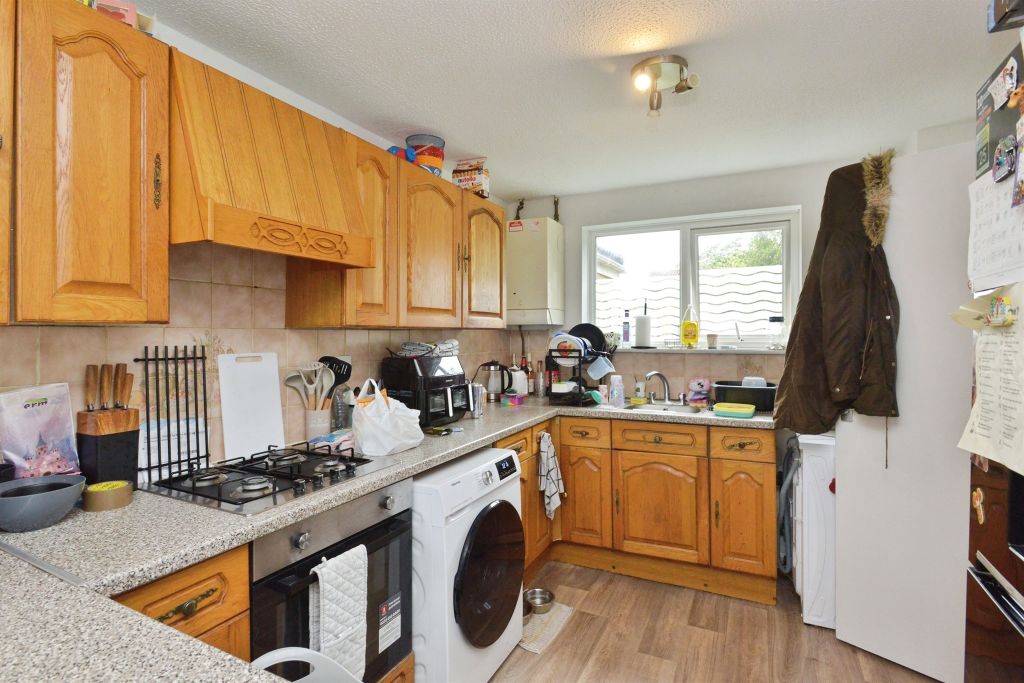 Property photo 3 of 11