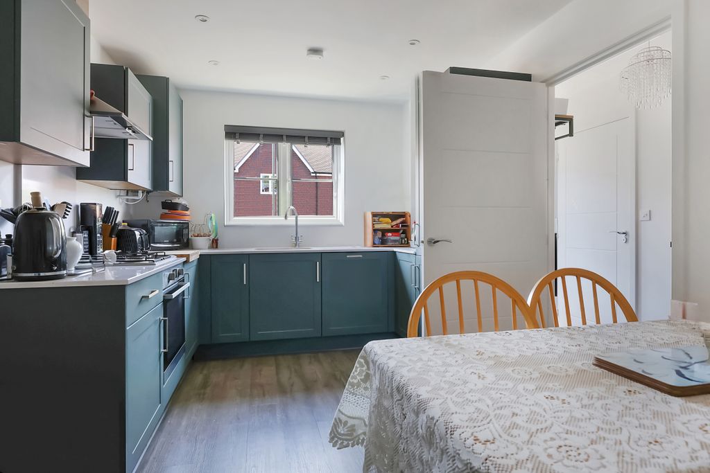 Property photo 2 of 9 Picture No. 03